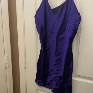 FINAL MARKDOWN Basic editions slinky chemise large